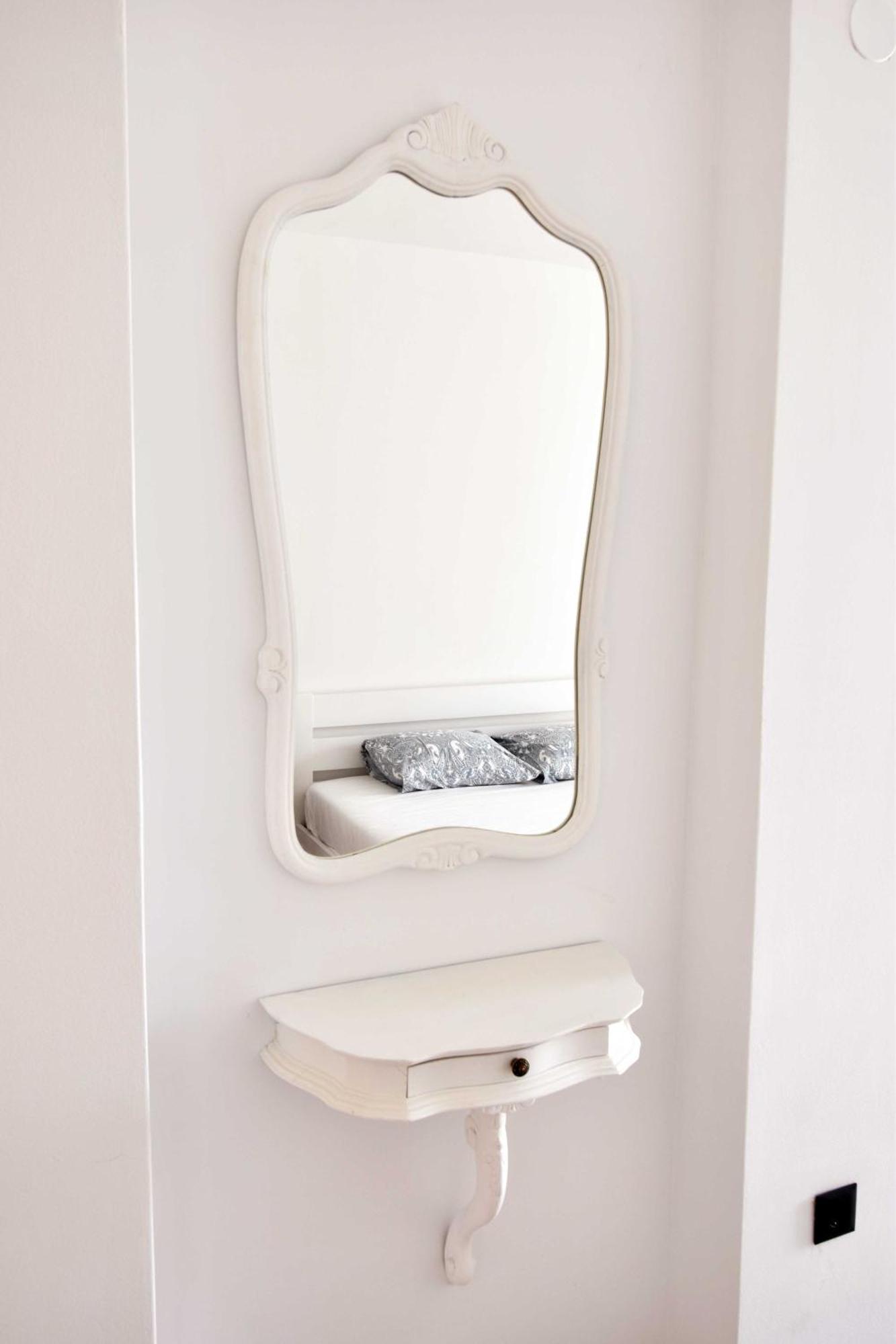 Apartment Vito Omis Bagian luar foto